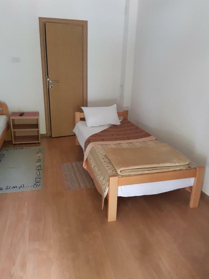 Sobe Gmitrovic Hotell Rtanj Eksteriør bilde